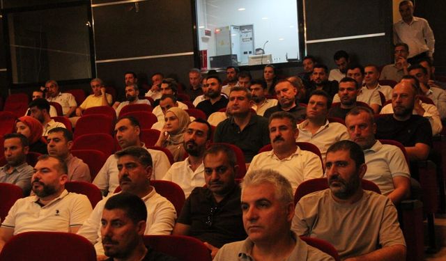 Cizre’de Okul Yöneticileri Yeni Eğitim Yılı İçin Toplandı