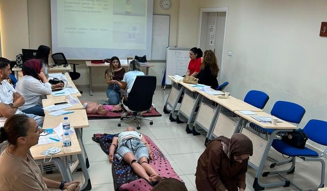 İlk Yardım Eğitimi Almak İsteyenler Bu Merkeze Koşuyor