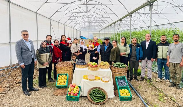 Uludere’de kadın çiftçiden örnek üretim