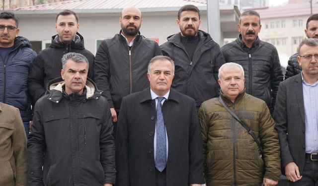 Şırnaklı mali müşavirlerden defterdarlık önünde sert tepki