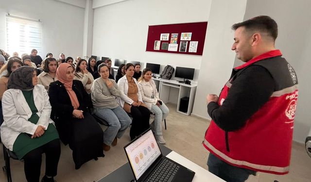 Silopi’de Çocuk Yetiştirme Tutumları Eğitimi