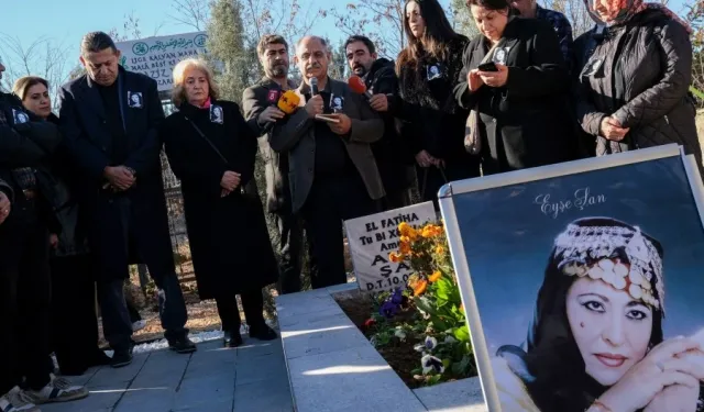 Vasiyeti Yerine Geldi, Ayşe Şan Ata Toprağında Anıldı