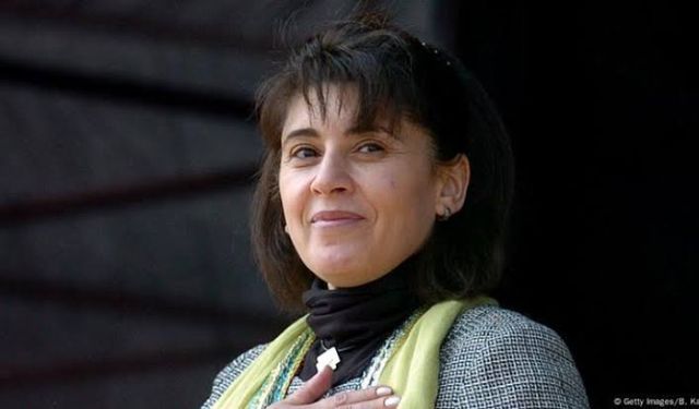 Meral Akşener’den Leyla Zana’ya dayanışma telefonu