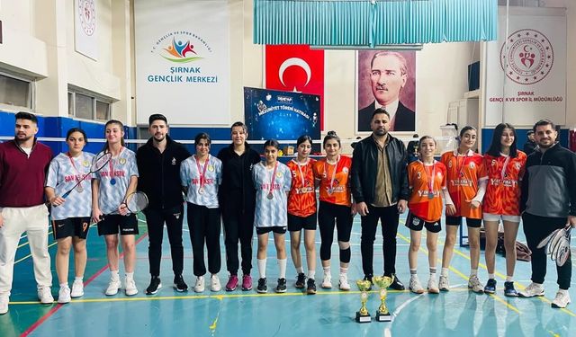 Şırnak’ta Badminton’un Şampiyonları Belli Oldu