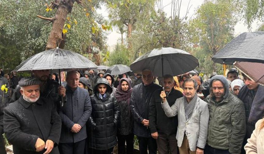 Cizre’de Üç Sağlık Emekçisi Dualarla Anıldı