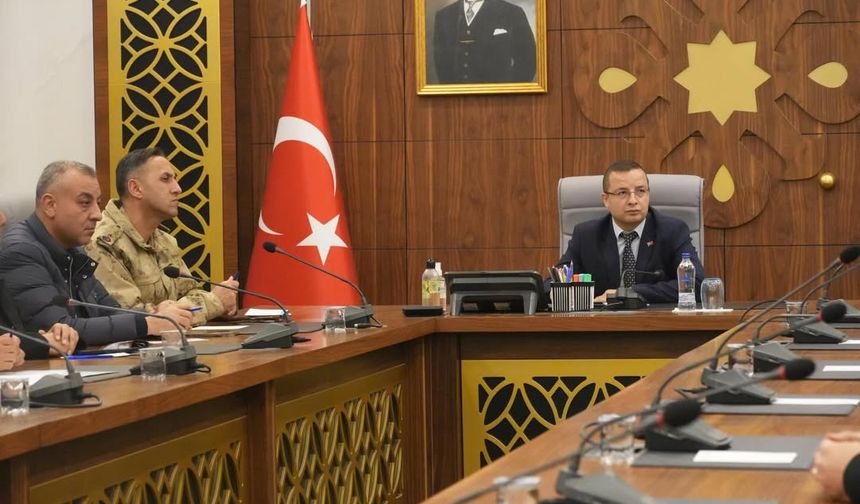 Cizre’de Yoğun Kar Yağışına Karşı Koordinasyon Toplantısı