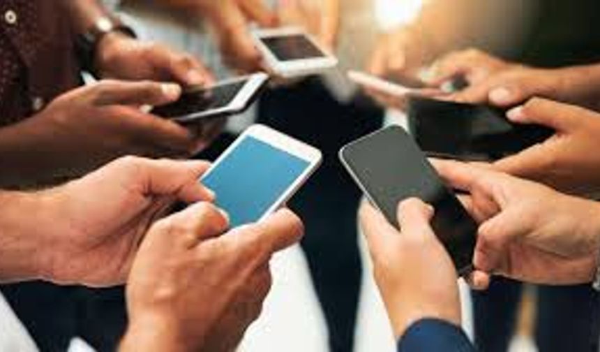 Sosyal Medya Tuzakları, Çeteler Çocukları Nasıl Avlıyor?