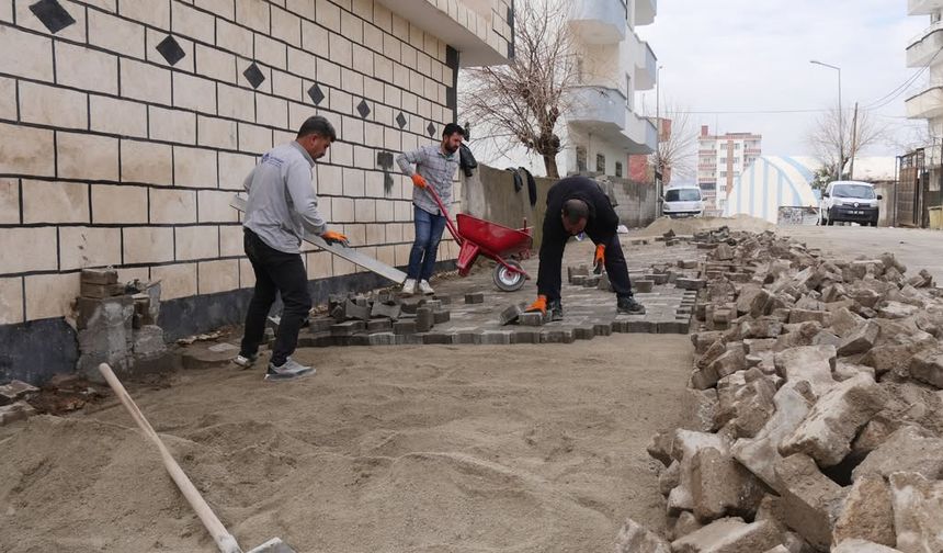 Cizre’de Yol İyileştirme Çalışmaları Devam Ediyor