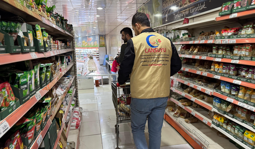 Cansuyu Ramazan Ayı İçin Gıda Dağıtmaya Devam Ediyor
