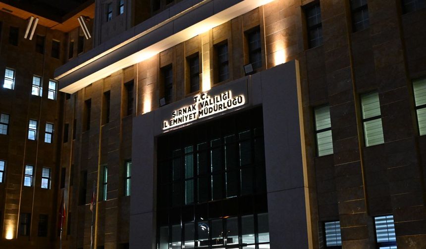 Hırsızlar Silopi’de Kepengi Kırdılar, Polisten Kaçamadılar!