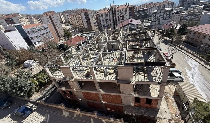 Şırnak’ta Gençler İçin Modern Gençlik Merkezi İnşa Ediliyor