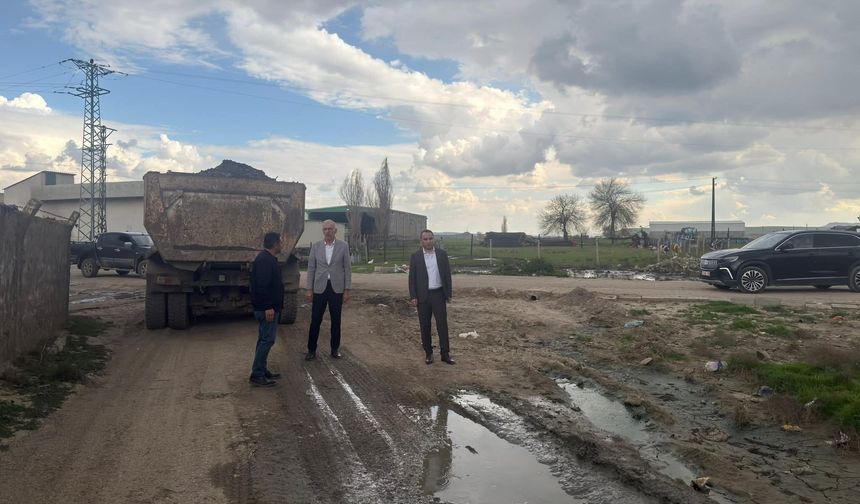 Kaymakam Partal’dan Bostancı Köyü’nde Yol Mesaisi