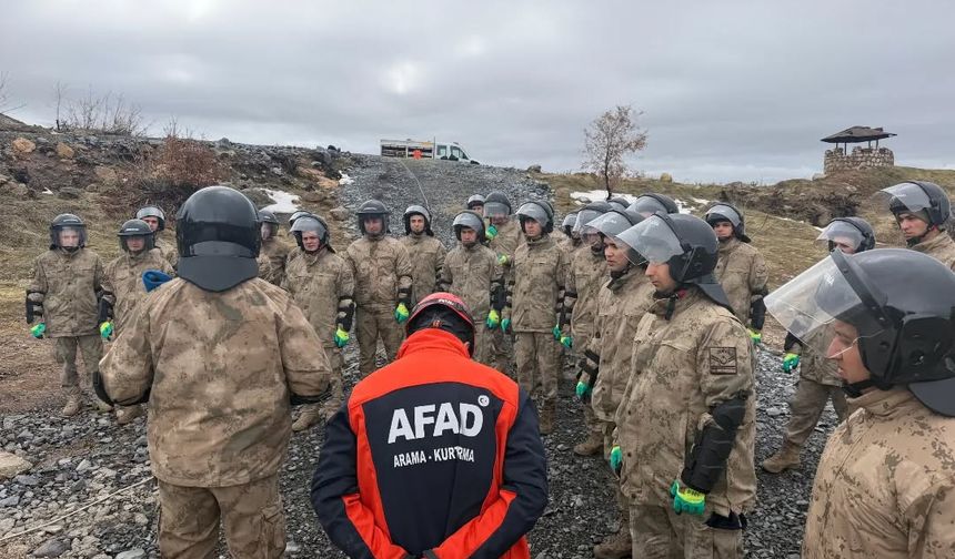 Şırnak AFAD’dan enkazda hızlı karar tatbikatı
