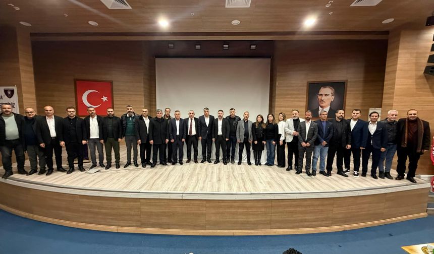 Cizre Esnaf Odası’nda Kongre Yoğun Katılımla Yapıldı