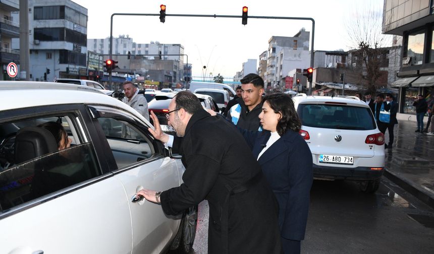 Silopi’de “İftara 5 Kala” İkramı