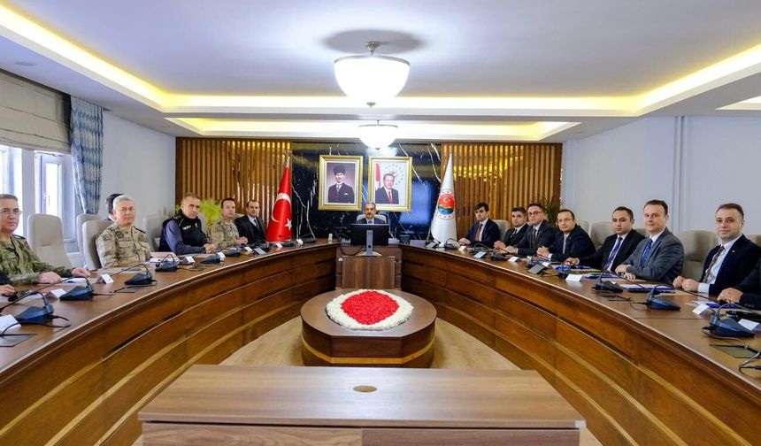 Şırnak’ta Organize Çete Çökertildi, 8 Tutuklama