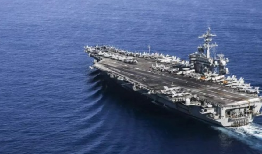 İran, ABD Uçak Gemisini Vurdu, Gerginlik Artıyor