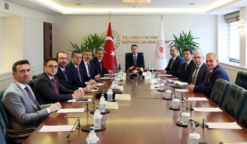 Şırnak Heyeti Ankara’da; Enerjiden Spora Tam Destek Sözü