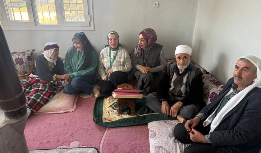 Şırnak’ta Ulusal Yaşlılar Haftası’nda büyükler unutulmadı