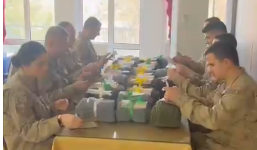 Adanalı Öğrencilerden Şırnak’taki Askerlere Anlamlı Jest