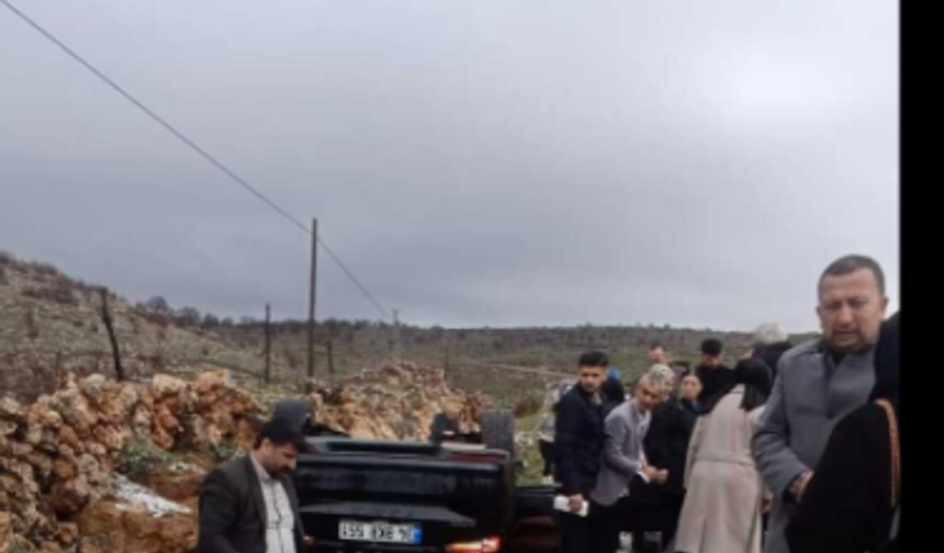 İdil-Midyat Yolunda Kaza; 5 Yaralı