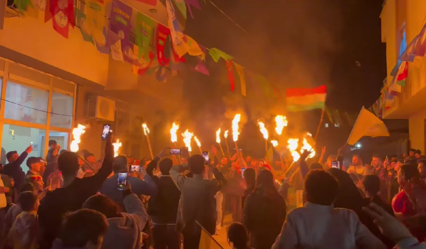Kumçatı’da Nevroz kutlaması renkli görüntülere sahne oldu