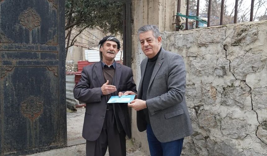 Şırnak’ta Sosyal Kartlar İhtiyaç Sahiplerine Ulaştırılıyor