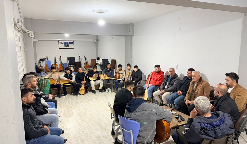 Beytüşşebap’ta Genç Yeteneklerden Unutulmaz Müzik Gecesi