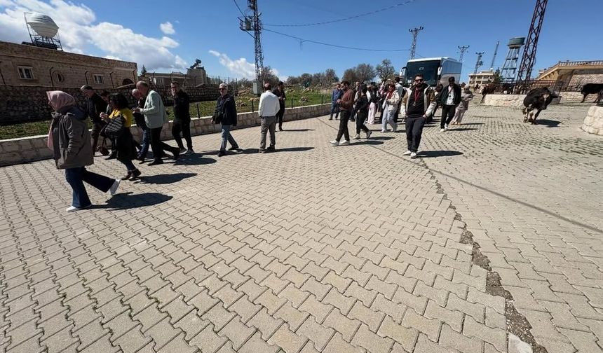 Çarşema Sor Öncesi Mağara Köyü’nde Yoğunluk Artıyor