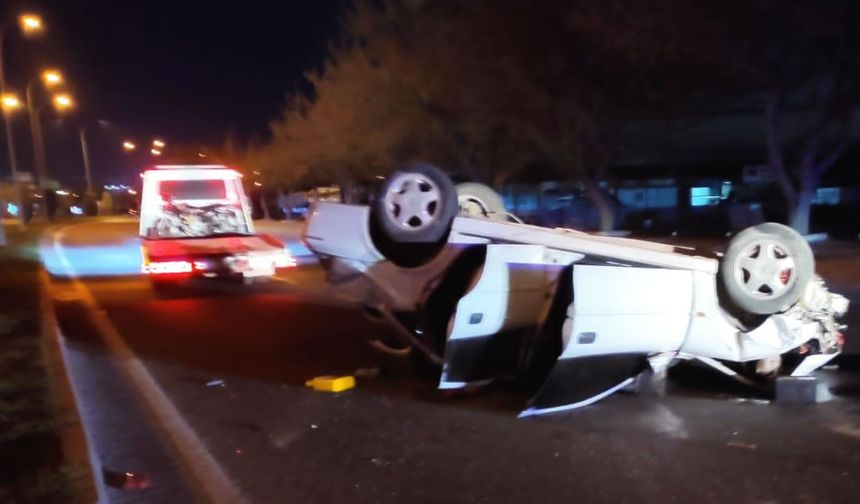 Yol ortasında can pazarı, 2 ölü 5 yaralı