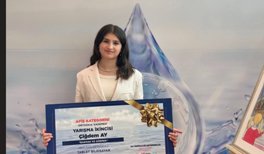 Ankara’da Ödül Töreni,  İdilli Öğrenciye Büyük Onur