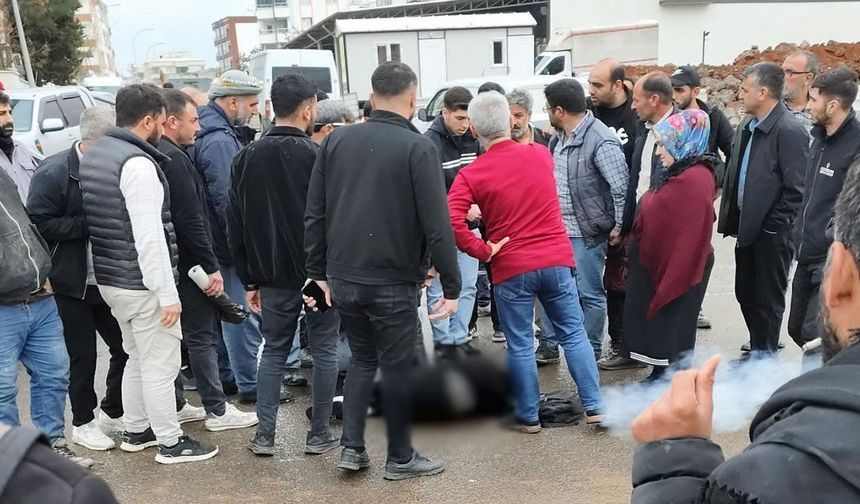 Yolun Karşısına Geçmek İsterken Ağır Yaralandı