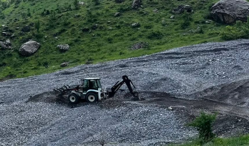 Uludere Yayla Yolu Çalışmaları Bongi Hawo’ya Ulaştı