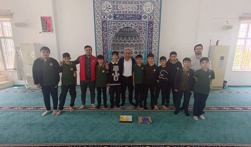 Silopi’de Camilerde Coşkulu Yıl Sonu Programları