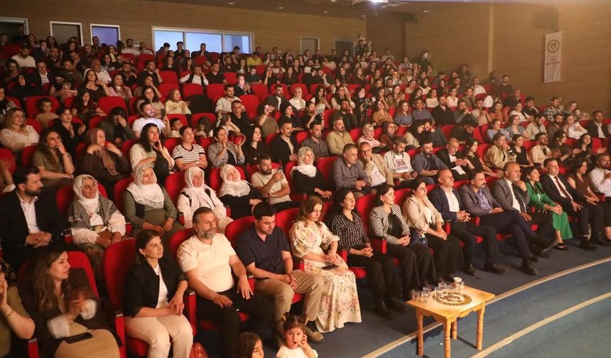 Cizre’de Serdar Canan Konserine Yoğun İlgi