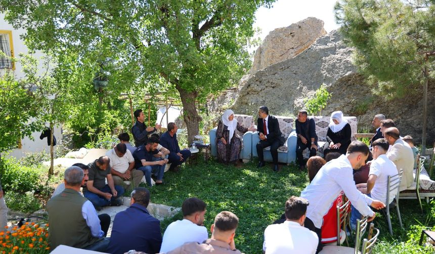 Vali Ekici’den Gazi Ailesine Bayram Ziyareti