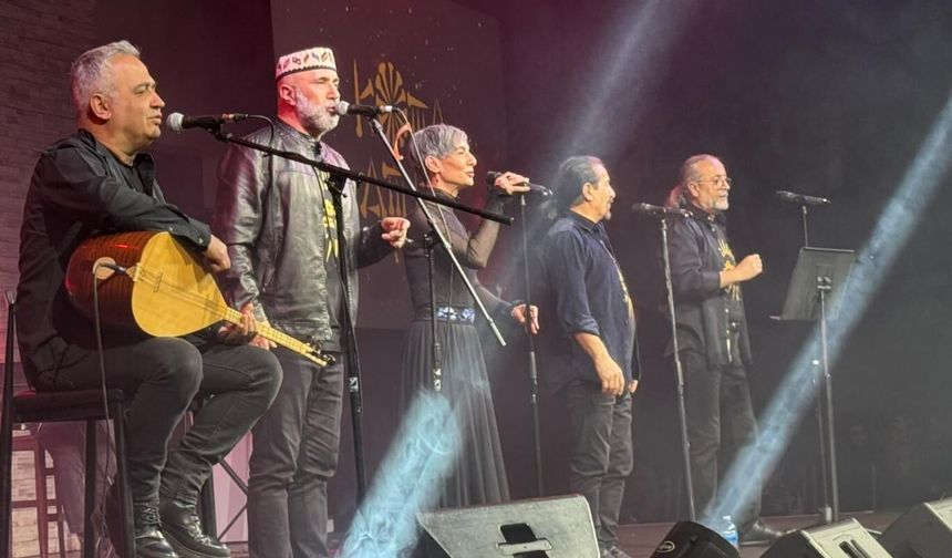 Koma Amed Mardin’de sevenleriyle buluşuyor