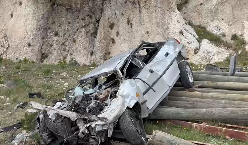 Otomobil uçuruma yuvarlandı, 1 ölü
