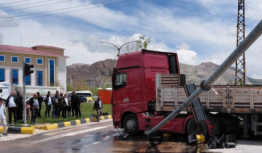 Van’da trafik kazası, 1 kişi yaralandı
