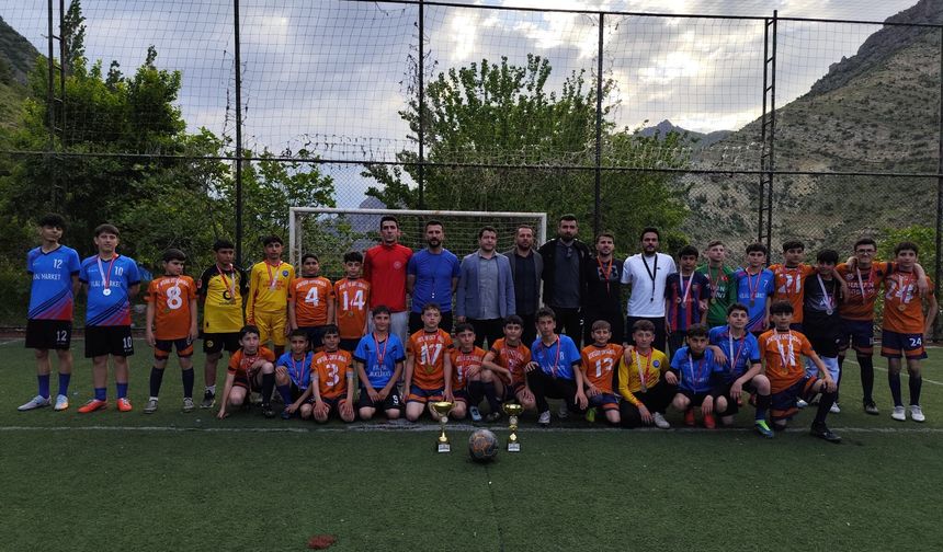 Uludere Gençlik Haftası’nda Şampiyonluk Coşkusu