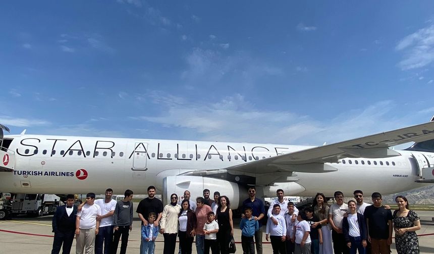 Özel Çocuklara Şerafettin Elçi Havalimanı'nda Özel Gezi
