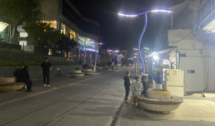 Sanat Sokağı'nda Motosiklet Kabusu,Her Akşam Bir Kaza