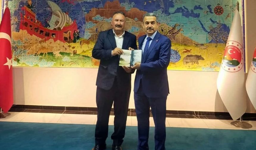 Yazar Bozkuş’tan Vali Ekici’ye kitaplı ziyaret