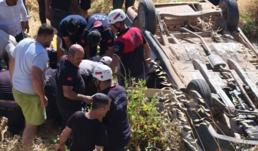 Otomobil şarampole devrildi 1 ölü, 4 yaralı