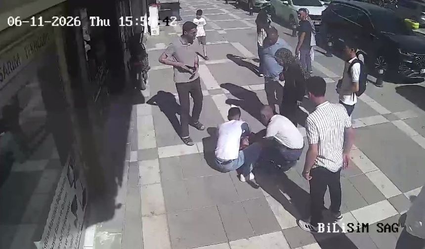 Şırnak'ta Balkondan Düşen 13 Yaşındaki Kız Ağır Yaralandı