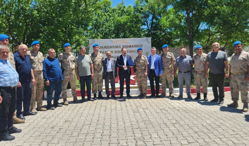 40 yıl sonra yeniden aynı topraklarda bir araya geldiler