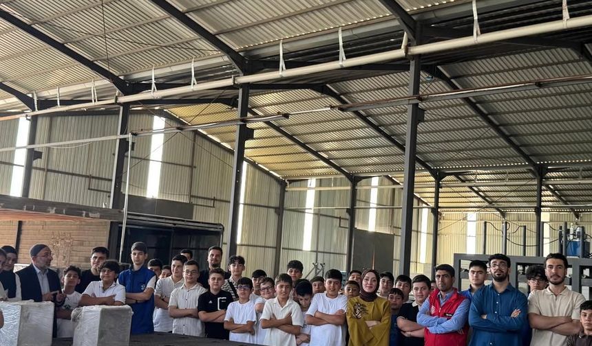 Şırnaklı Deneyap Öğrencilerinden Sanayi ve Kültür Gezisi