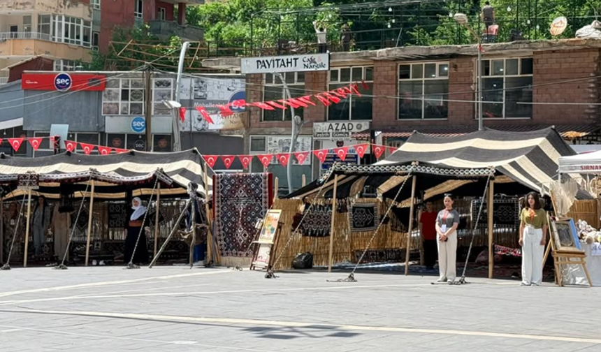 Uludere’de El Emeği Göz Nuru Ürünler Görücüye Çıktı