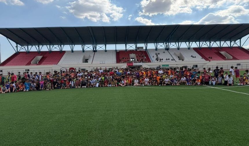 Şırnak'ta Futbol Seçmelerine Yoğun İlgi