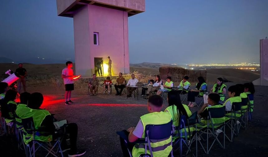 Silopi'de 'Uzayda Ben de Varım' Diyen Gençler Buluştu